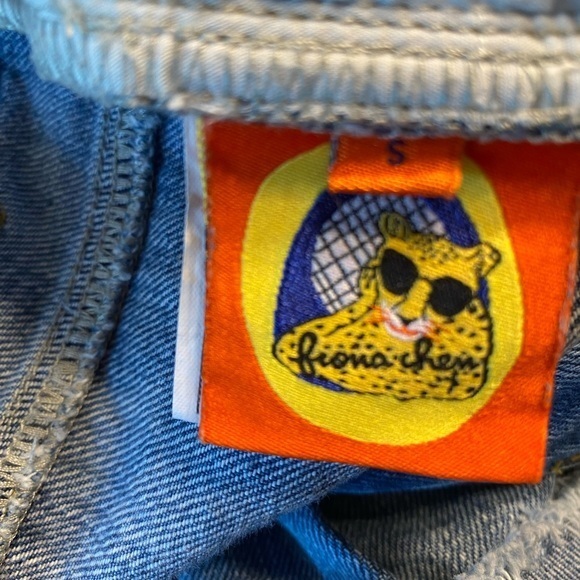 Fiona Chen patched distressed cropped jeans.  Size small ‎ - Picture 11 of 14